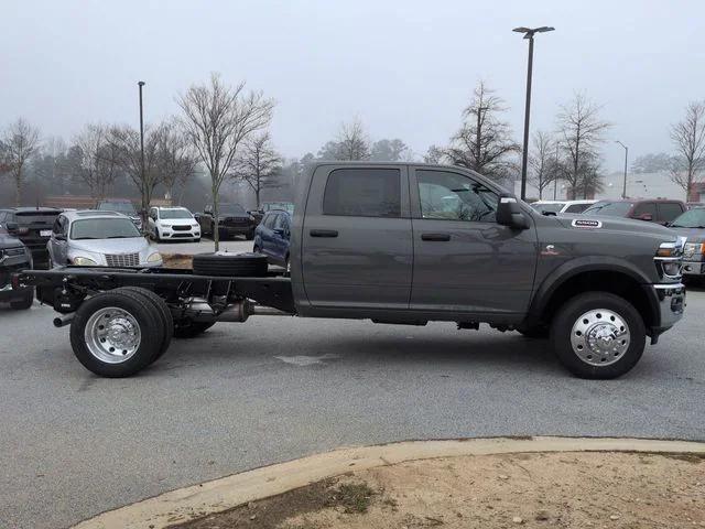 2026 RAM Ram 5500 Chassis Cab RAM 5500 TRADESMAN CHASSIS CREW CAB 4X4 60 CA 2026 RAM Ram 5500 Chassis Cab RAM 5500 TRADESMAN CHASSIS CREW CAB 4X4 60 CA