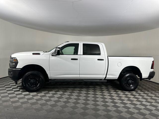 2026 RAM Ram 2500 RAM 2500 TRADESMAN CREW CAB 4X4 64 BOX