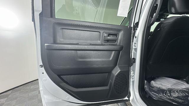2026 Ram 2500 Tradesman Crew Cab 4x4 6'4" Box