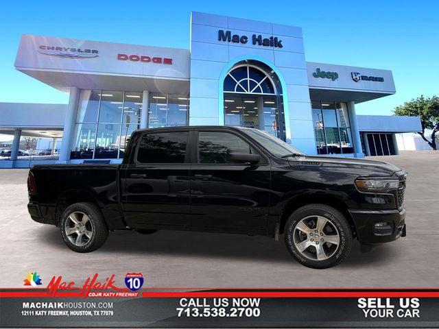 2026 RAM Ram 1500 RAM 1500 EXPRESS CREW CAB 4X2 57 BOX