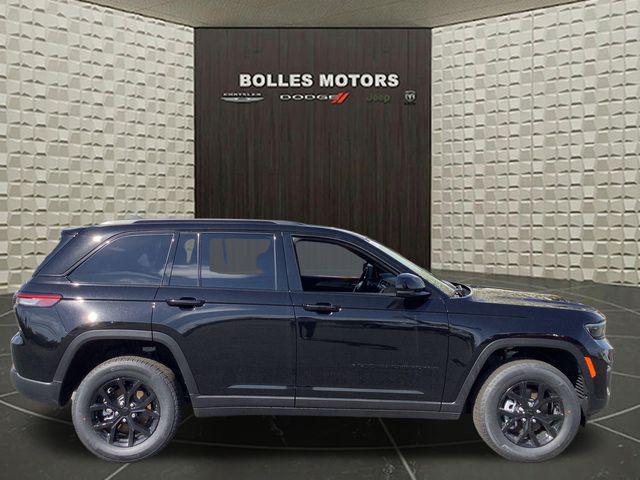2025 Jeep Grand Cherokee GRAND CHEROKEE ALTITUDE 4X4