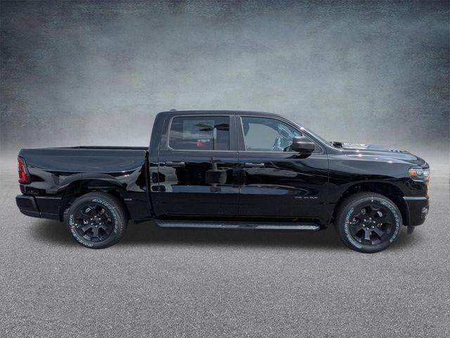 2026 RAM Ram 1500 RAM 1500 EXPRESS CREW CAB 4X4 57 BOX 2026 RAM Ram 1500 RAM 1500 EXPRESS CREW CAB 4X4 57 BOX