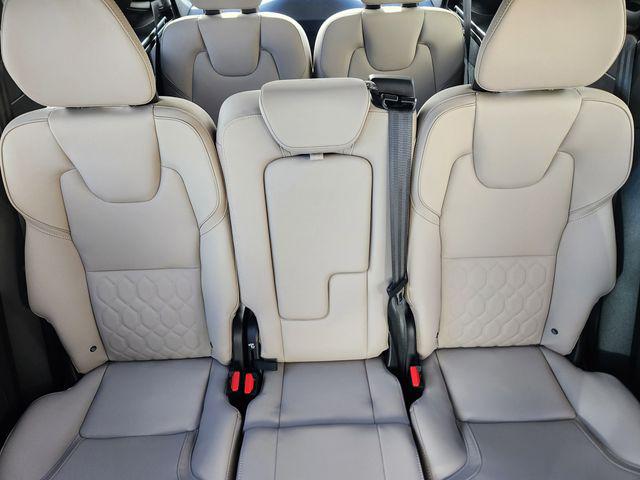 2026 Volvo XC90 Plus, B6 AWD Gas (mild hybrid), Gasoline, Bright, 7 Seats