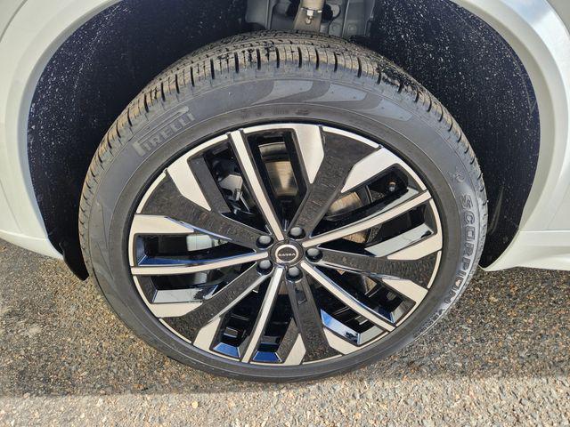 2026 Volvo XC90 Plus, B6 AWD Gas (mild hybrid), Gasoline, Bright, 7 Seats