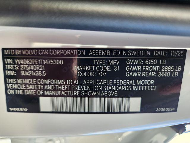 2026 Volvo XC90 Plus, B6 AWD Gas (mild hybrid), Gasoline, Bright, 7 Seats