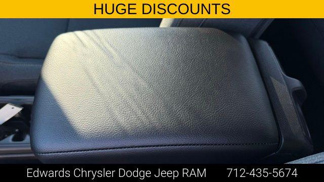 2026 Jeep Wrangler 4-Door Willys 4x4
