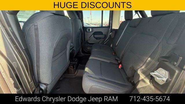 2026 Jeep Wrangler 4-Door Willys 4x4