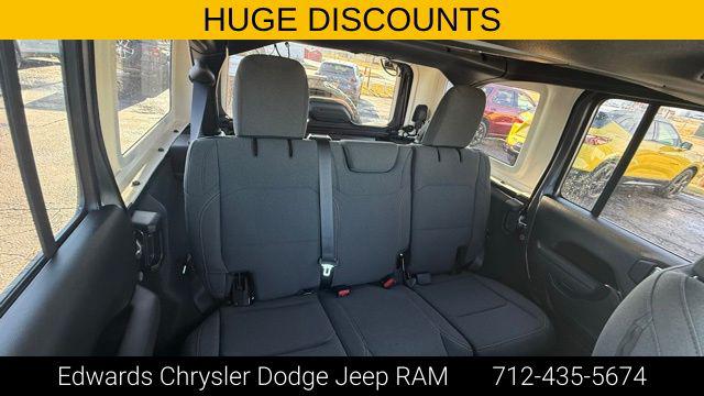 2026 Jeep Wrangler 4-Door Willys 4x4