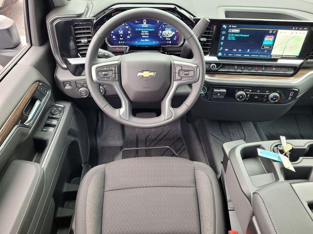2026 Chevrolet Silverado 2500HD Crew Cab, Standard Bed, LT, 4WD