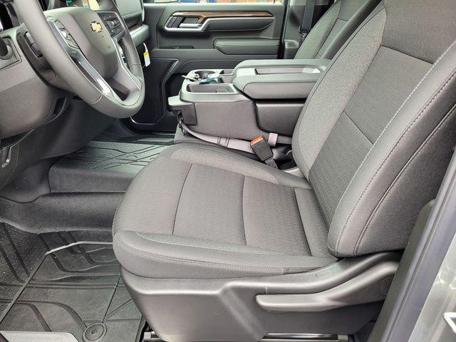 2026 Chevrolet Silverado 2500HD Crew Cab, Standard Bed, LT, 4WD