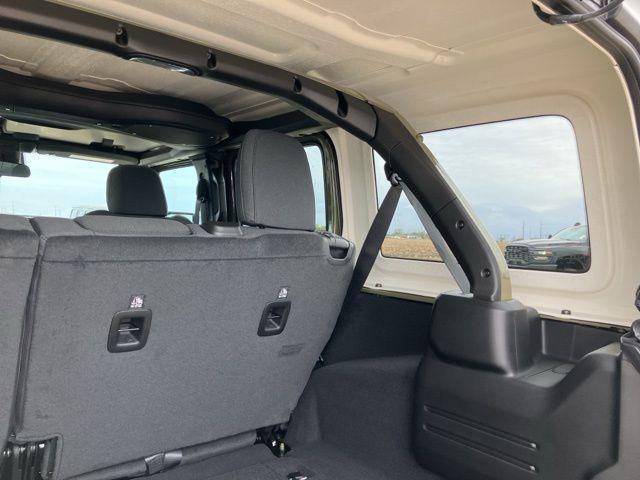 2026 Jeep Wrangler 4-Door Willys 4x4