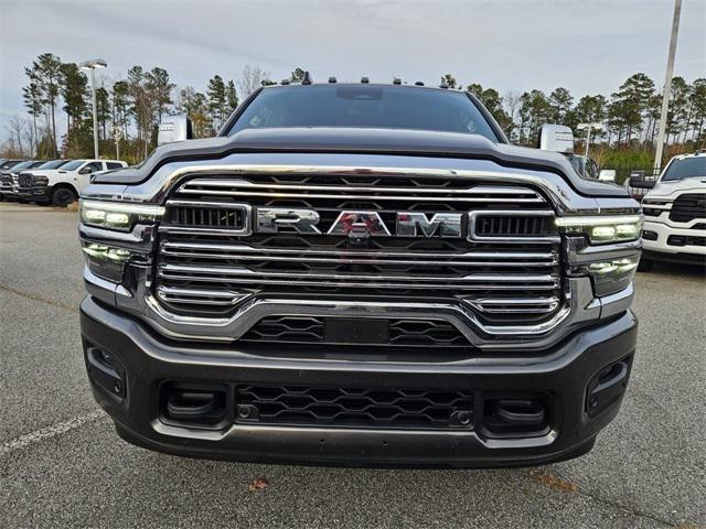 2026 RAM Ram 3500 RAM 3500 LARAMIE MEGA CAB 4X4 64 BOX