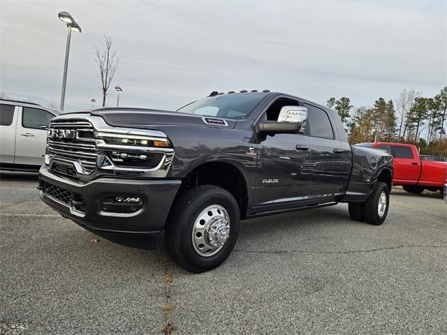 2026 RAM Ram 3500 RAM 3500 LARAMIE MEGA CAB 4X4 64 BOX