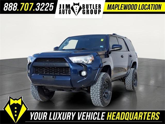 2019 Toyota 4Runner SR5 2019 Toyota 4Runner SR5