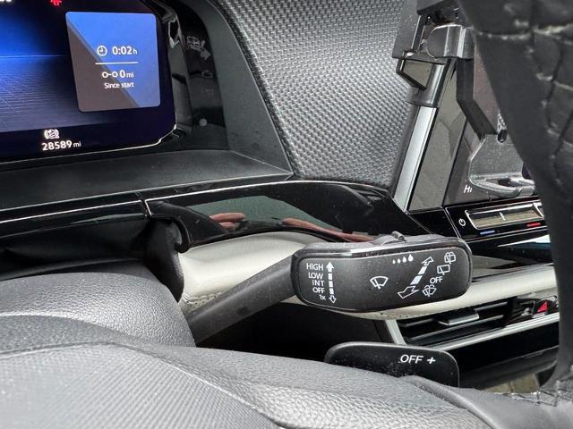 2025 Volkswagen Atlas Cross Sport 2.0T SEL Premium R-Line