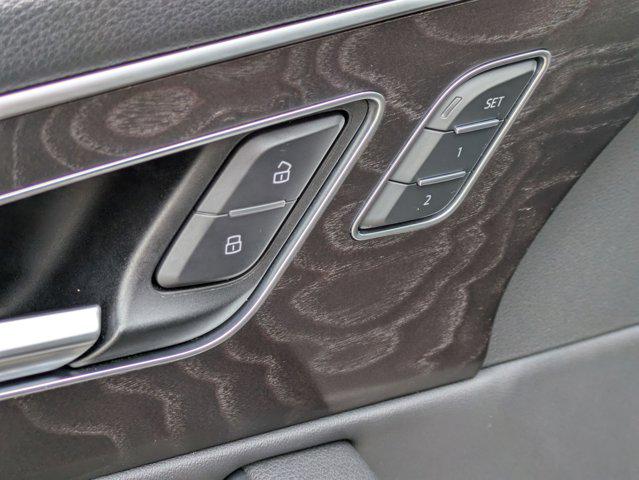 2021 Audi Q7 Premium Plus 45 TFSI quattro Tiptronic