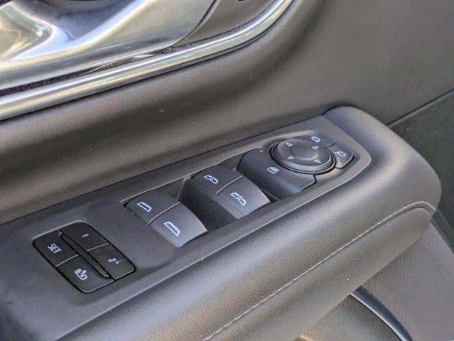 2024 Chevrolet Suburban 4WD LT