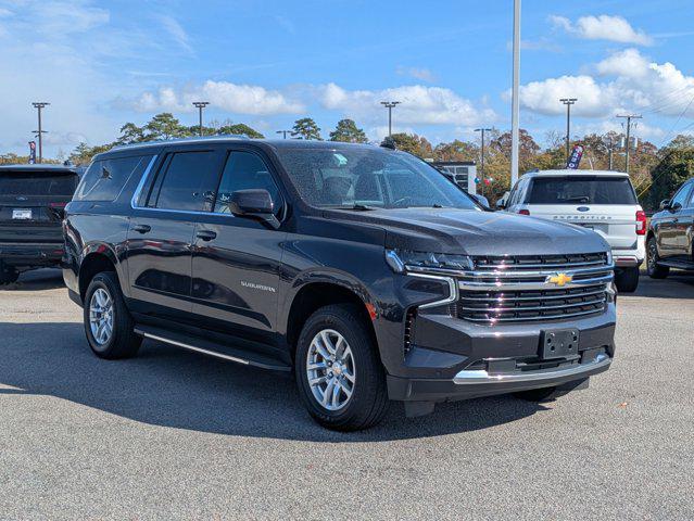 2024 Chevrolet Suburban 4WD LT