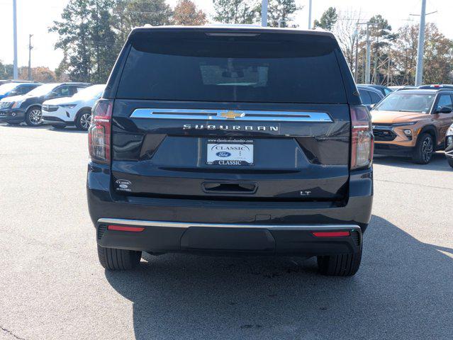 2024 Chevrolet Suburban 4WD LT