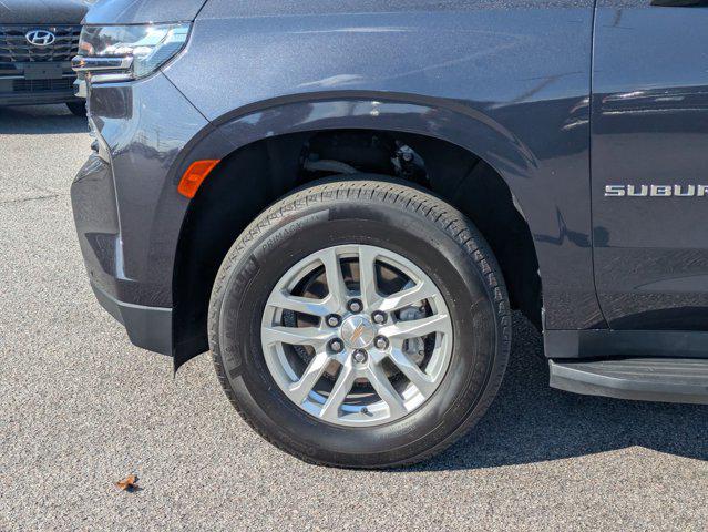2024 Chevrolet Suburban 4WD LT