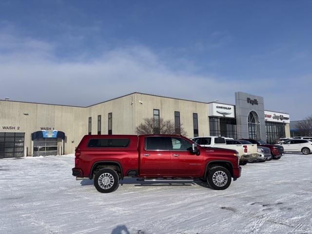 2022 Chevrolet Silverado 3500HD 4WD Crew Cab Standard Bed High Country