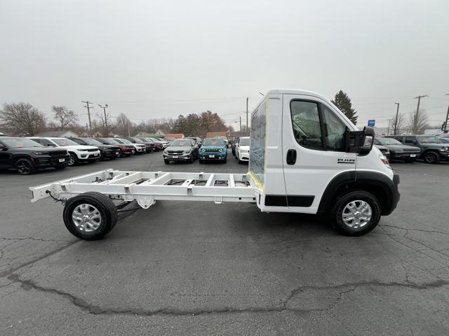 2025 RAM ProMaster 3500 Cutaway Low Roof 2025 RAM ProMaster 3500 Cutaway Low Roof