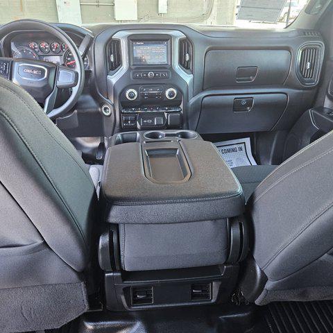 2024 GMC Sierra 2500HD 4WD Crew Cab Standard Bed Pro