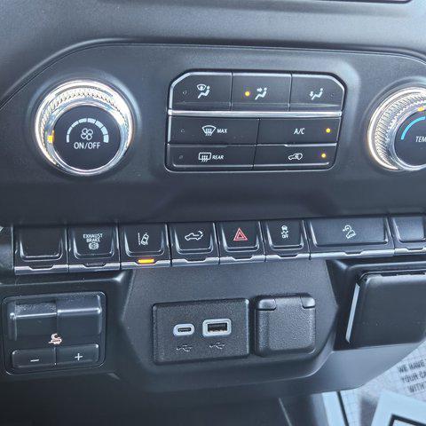 2024 GMC Sierra 2500HD 4WD Crew Cab Standard Bed Pro