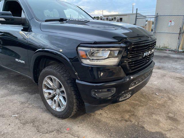 2019 RAM 1500 Laramie Crew Cab 4x4 57 Box 2019 RAM 1500 Laramie Crew Cab 4x4 57 Box
