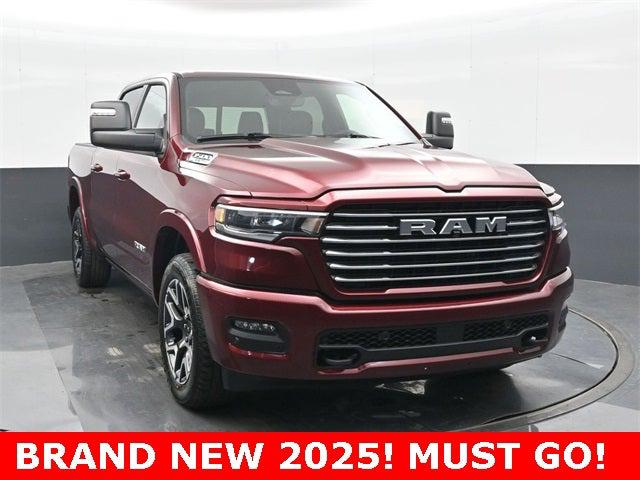 2025 RAM 1500 Laramie Crew Cab 4x4 57 Box
