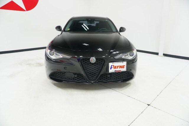 2021 Alfa Romeo Giulia Ti RWD 2021 Alfa Romeo Giulia Ti RWD