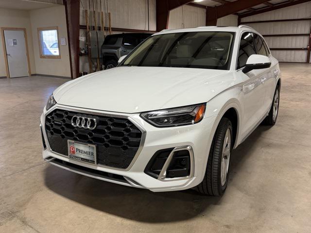 2023 Audi Q5 Premium Plus 45 TFSI S line quattro 2023 Audi Q5 Premium Plus 45 TFSI S line quattro