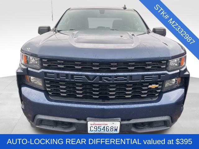 2021 Chevrolet Silverado 1500 4WD Double Cab Standard Bed Custom 2021 Chevrolet Silverado 1500 4WD Double Cab Standard Bed Custom