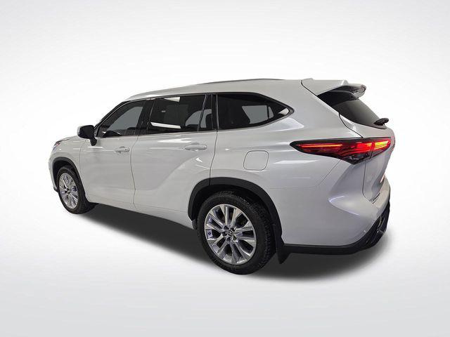 2023 Toyota Highlander L 2023 Toyota Highlander L