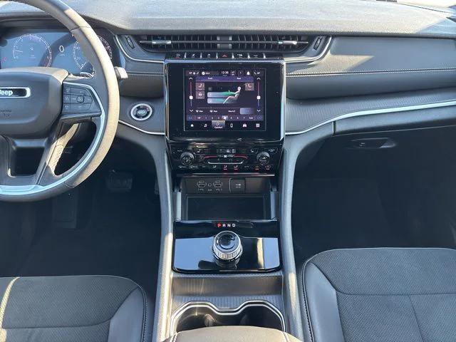 2025 Jeep Grand Cherokee L Altitude X 4x4