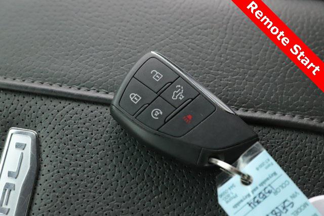 2025 GMC Sierra 2500HD 4WD Crew Cab Standard Bed Denali