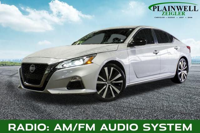2020 Nissan Altima SR FWD 2020 Nissan Altima SR FWD