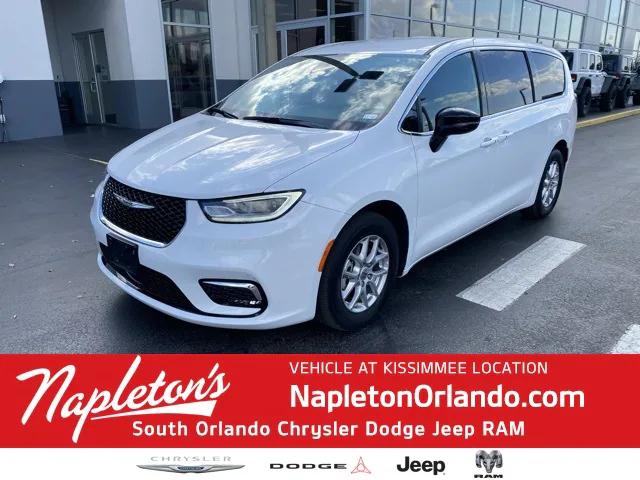 2025 Chrysler Pacifica Select 2025 Chrysler Pacifica Select