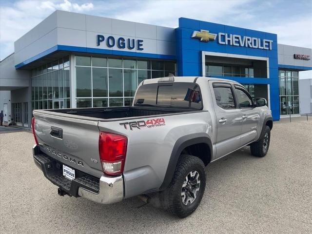 2017 Toyota Tacoma SR5 V6 2017 Toyota Tacoma SR5 V6