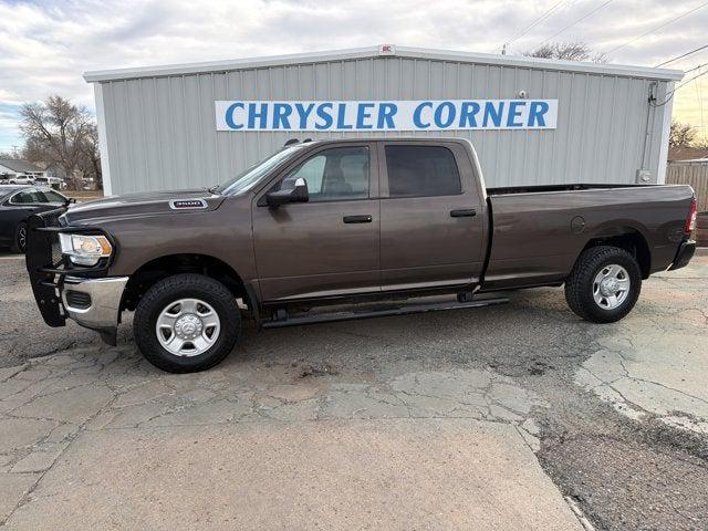 2020 RAM 3500 Tradesman Crew Cab 4x4 8 Box