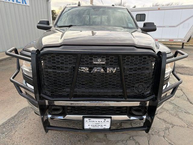 2020 RAM 3500 Tradesman Crew Cab 4x4 8 Box