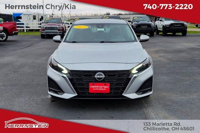 2023 Nissan Altima SV FWD