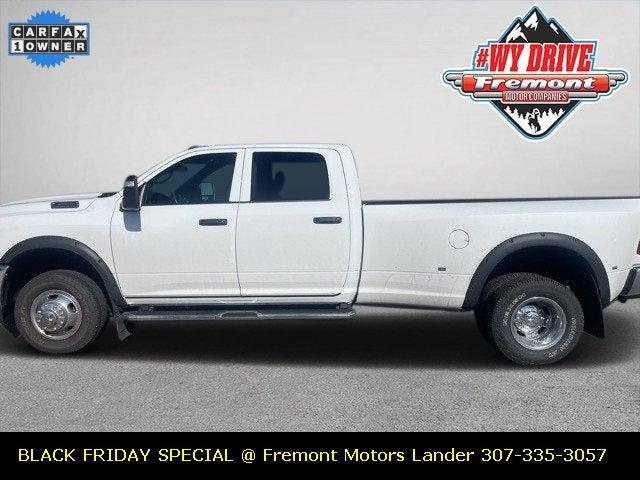 2024 RAM 3500 Tradesman Crew Cab 4x4 8 Box 2024 RAM 3500 Tradesman Crew Cab 4x4 8 Box