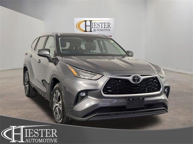 2023 Toyota Highlander XLE 2023 Toyota Highlander XLE