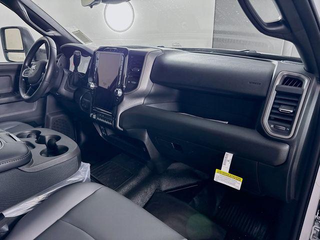 2026 Ram 5500 Tradesman/Big Horn