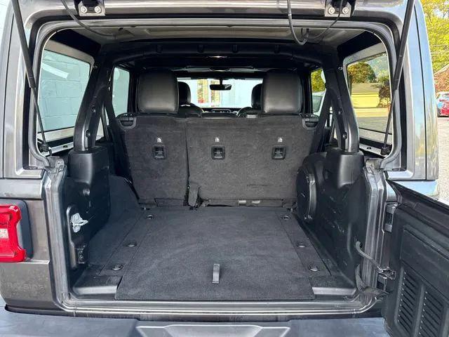 2018 Jeep Wrangler Unlimited Sahara 4x4