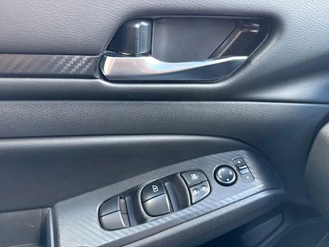 2024 Nissan Altima SV FWD