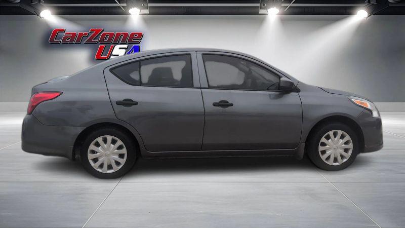 2016 Nissan Versa 1.6 S+