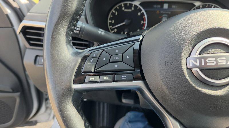 2023 Nissan Altima SL FWD