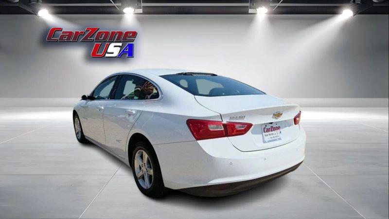 2024 Chevrolet Malibu FWD 1FL
